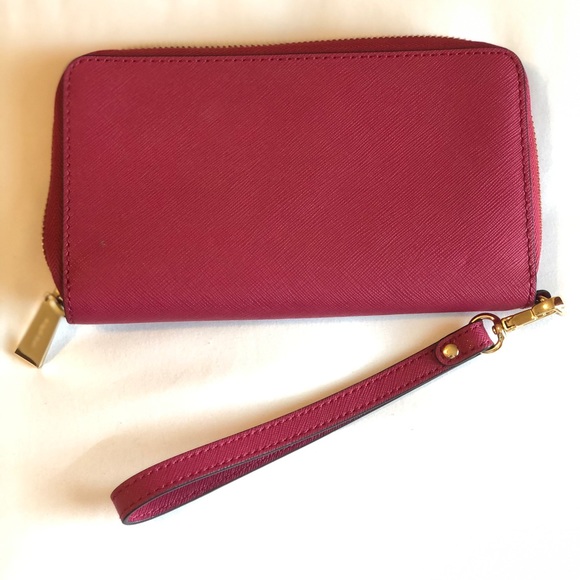 Michael Kors Wallet - Picture 3 of 7